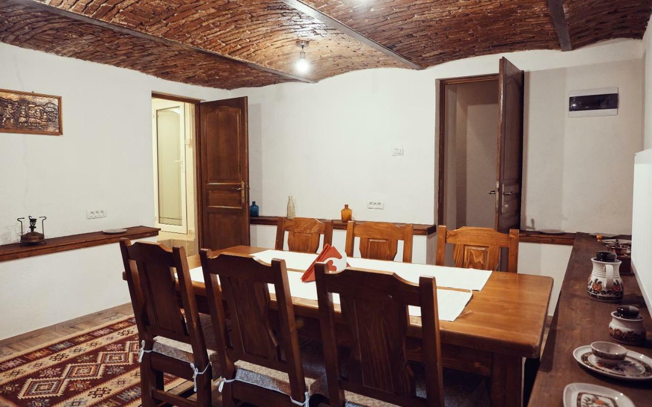 Cozy Apartment ブラショフ エクステリア 写真