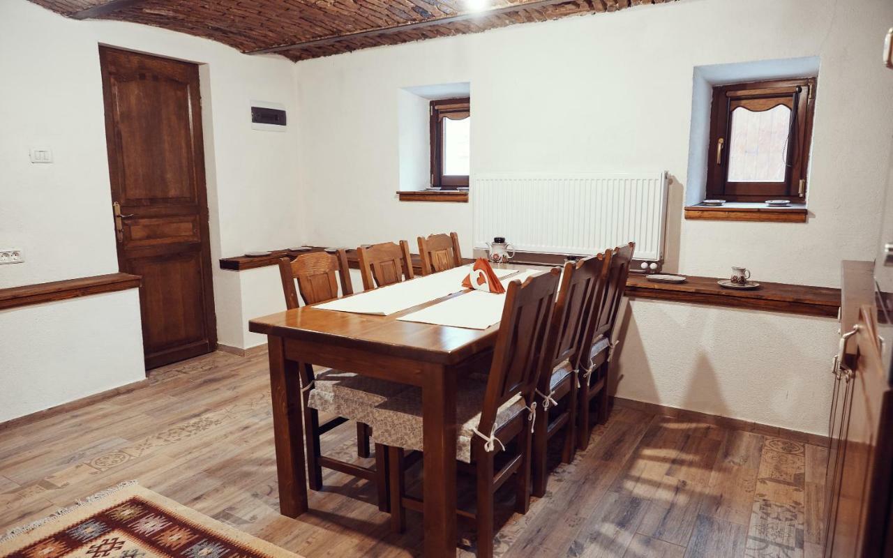 Cozy Apartment ブラショフ エクステリア 写真